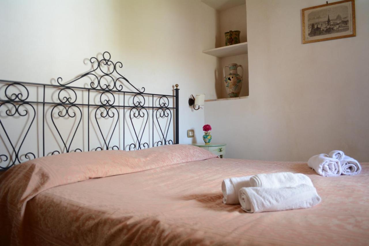 Casale Rocca Fiorita Bed & Breakfast Acate Eksteriør bilde