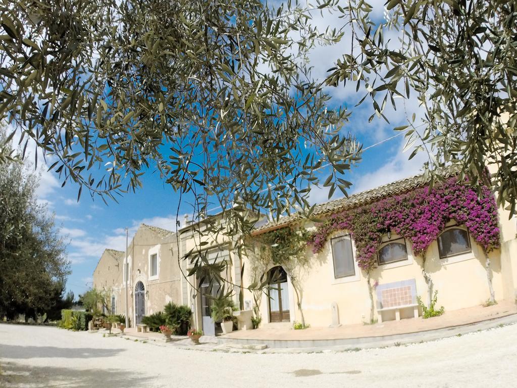 Casale Rocca Fiorita Bed & Breakfast Acate Eksteriør bilde